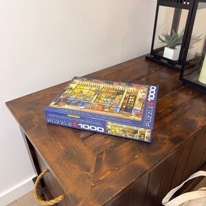 Vibrant 1000-Piece Puzzle by [Brand]